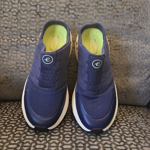 Easy Spirit Shoes - Easy Spirit Women's Navy Mule Slip-On Shoes - Sz 8